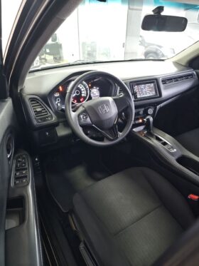 Semi-novo Volkswagen HR-V LX 1.8 Flexone 16V 5p Aut.