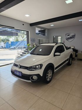 Semi-novo 2015/216 Volkswagen Saveiro CROSS 1.6 T. Flex 16V CE