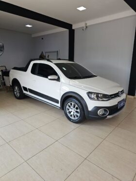 Semi-novo 2015/216 Volkswagen Saveiro CROSS 1.6 T. Flex 16V CE