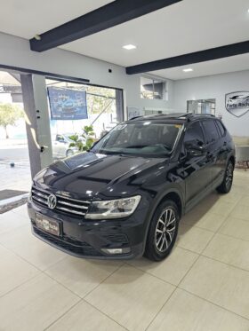 Semi-novo 2019/2020 Volkswagen TIGUAN Allspac Comf 250 TSI 1.4 Flex