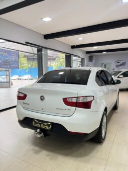 Grand Siena ESSENCE Dual. 1.6 Flex 16V