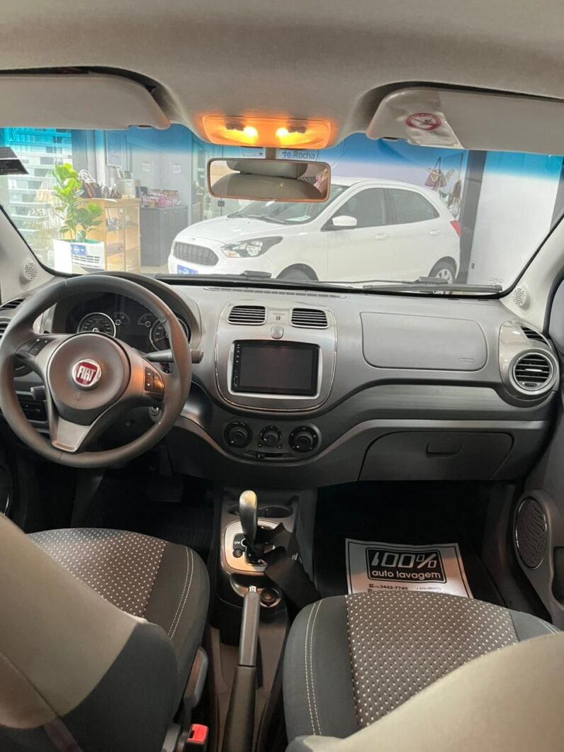 
								Grand Siena ESSENCE Dual. 1.6 Flex 16V full									