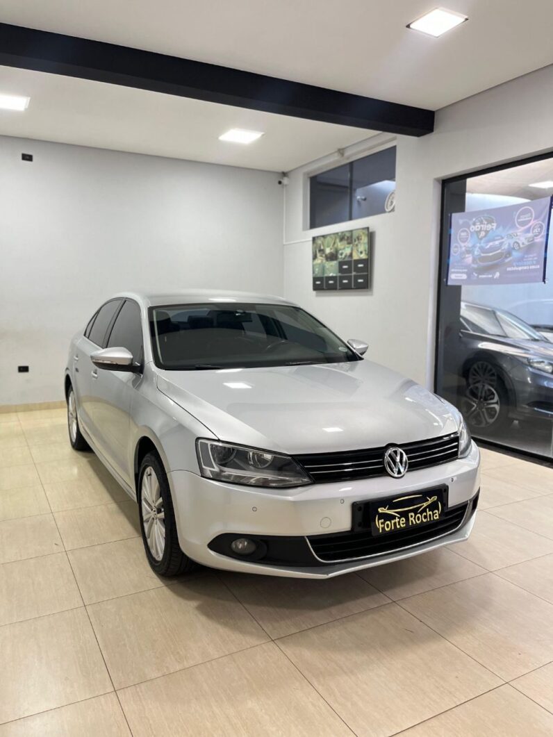 JETTA Highline 2.0 TSI 16V 4p Tiptronic