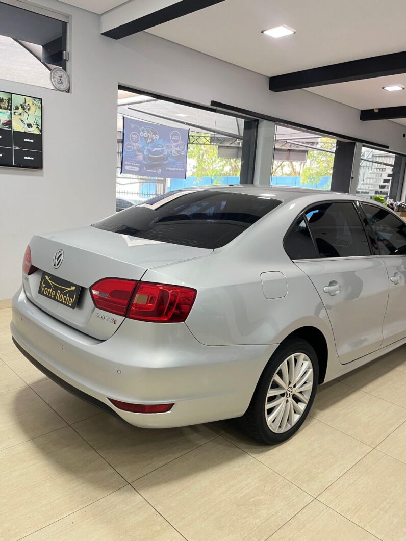 JETTA Highline 2.0 TSI 16V 4p Tiptronic