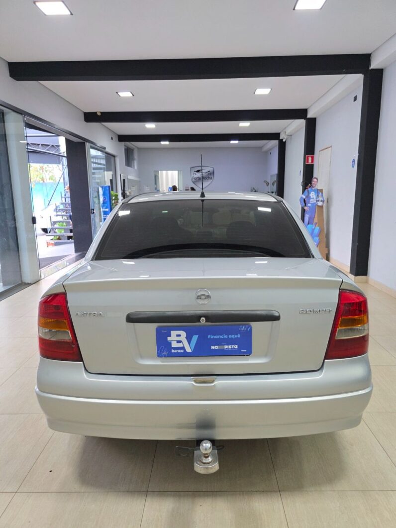 Astra Sedan GLS 2.0 Gasol 4p