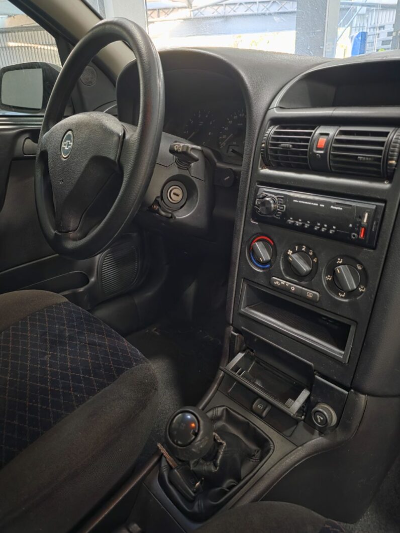 Astra Sedan GLS 2.0 Gasol 4p