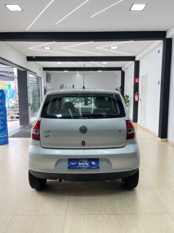 Carros selecionados em Limeira com laudo e procedência garantida.”