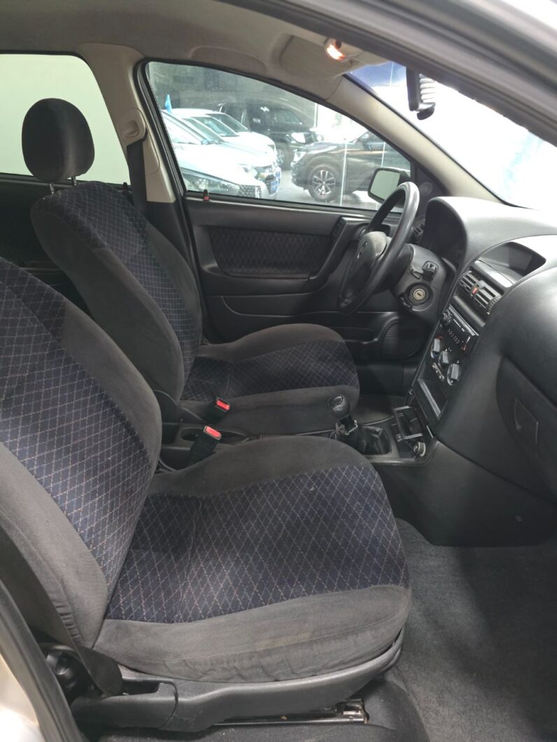 Astra Sedan GLS 2.0 Gasol 4p