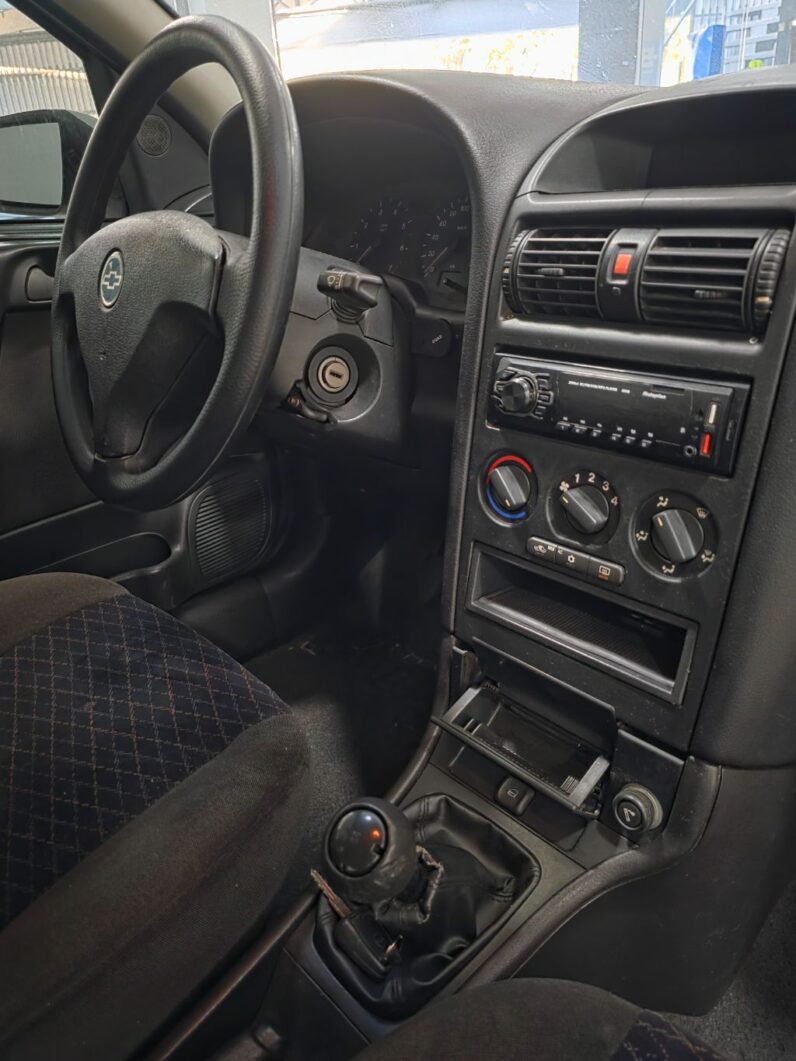 Astra Sedan GLS 2.0 Gasol 4p