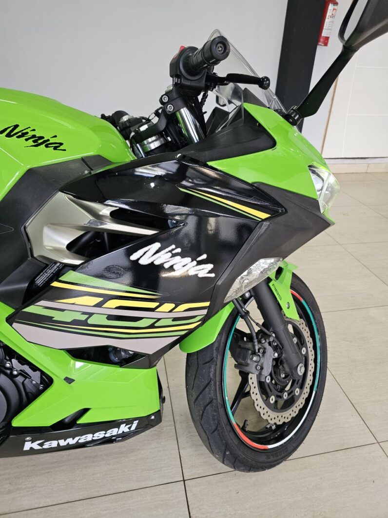 NINJA 400