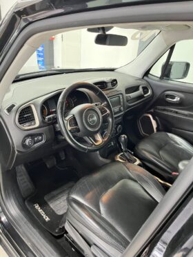 Renegade Longitude 1.8 4×2 Flex 16V Aut.