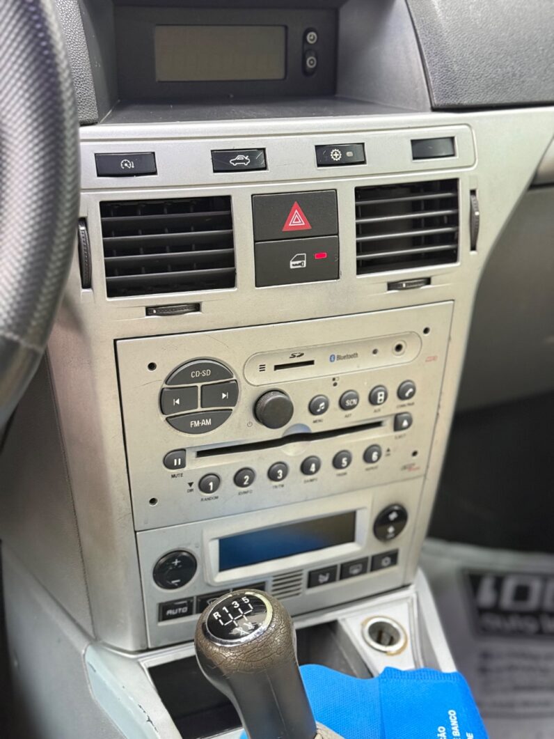 Vectra Elegan. 2.0 MPFI 8V FlexPower Mec