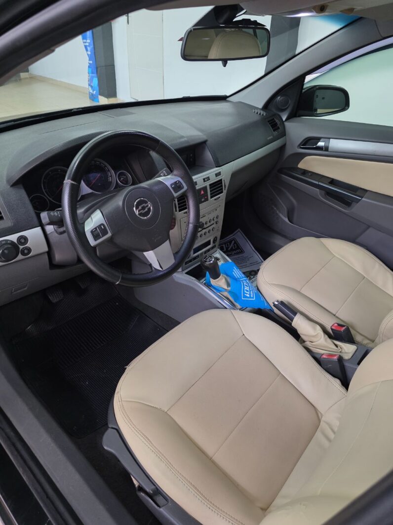 Vectra Elegan. 2.0 MPFI 8V FlexPower Mec