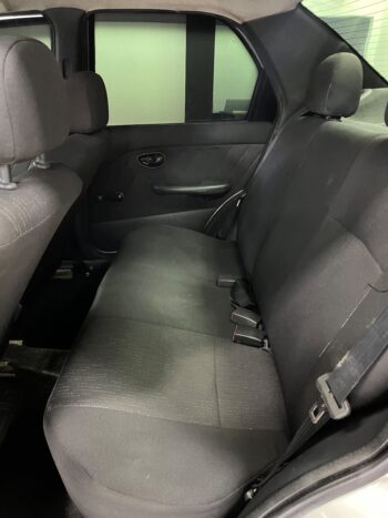 Carros selecionados em Limeira com laudo e procedência garantida.”