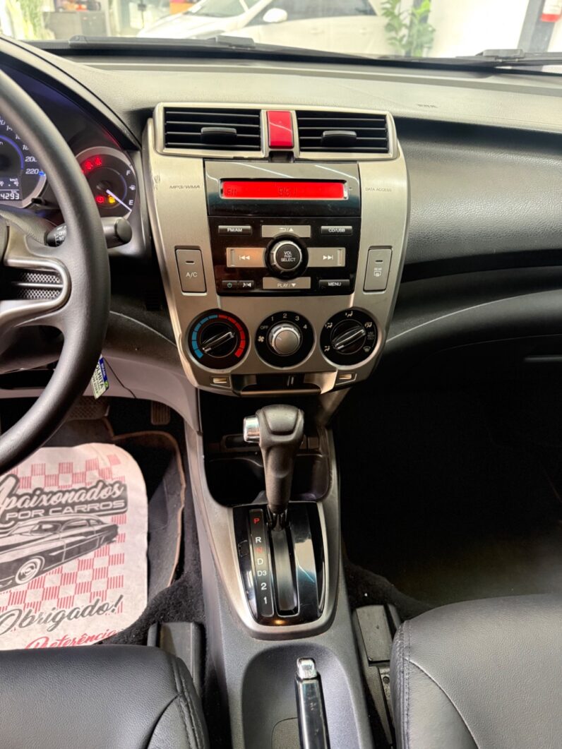 CITY Sedan LX 1.5 Flex 16V 4p Aut.
