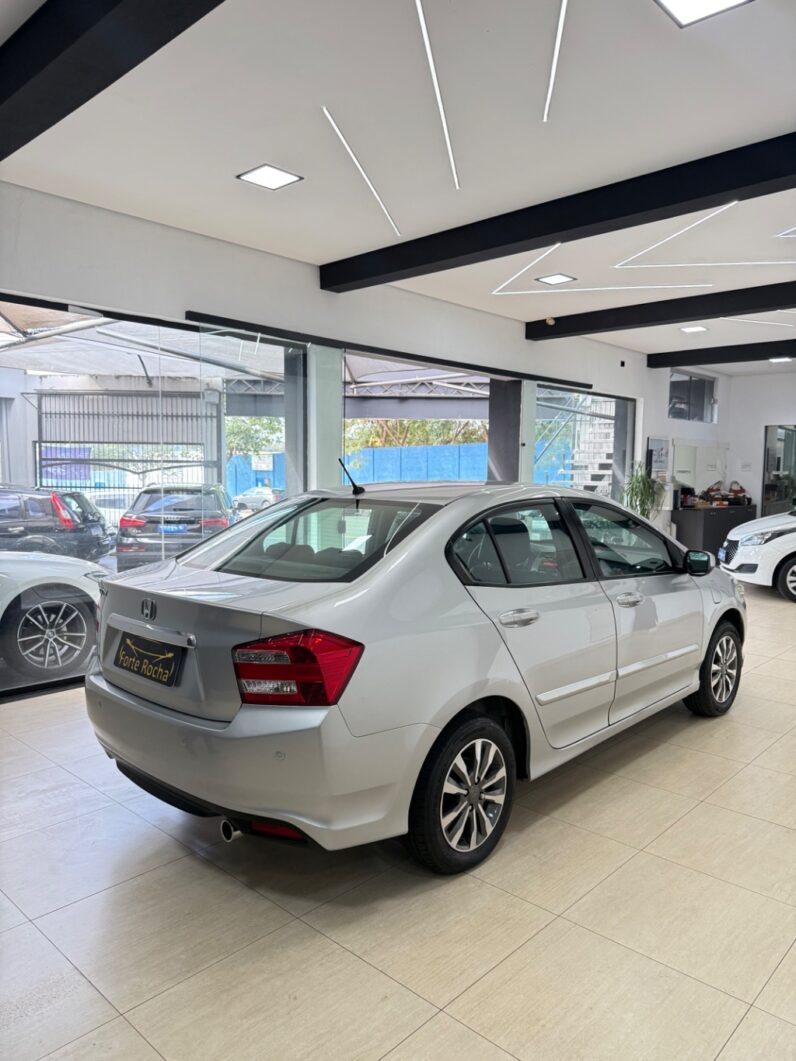 CITY Sedan LX 1.5 Flex 16V 4p Aut.