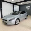 V40 T-4 MOMENTUM 2.0 Aut. – foto 1